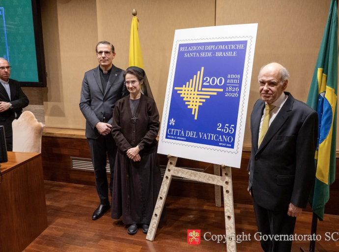 Presentado el sello dedicado a los 200 años de relaciones diplomáticas entre la Santa Sede y Brasil