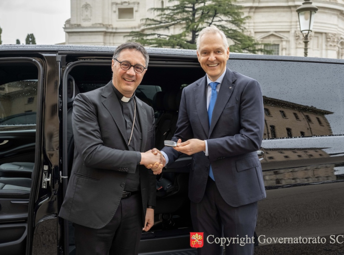 Mercedes-Benz Vans Italia, socio del plan de sostenibilidad de la Gobernación del Estado de la Ciudad del Vaticano