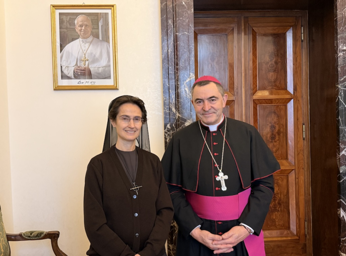  El Obispo de Palencia visita el Governatorato junto con la Delegación internacional “Journey to Redemption 2033 (J2R2033)”