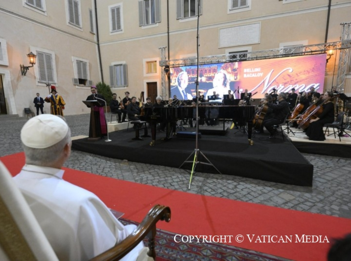 Nel Cortile del Palazzo Apostolico di Castel Gandolfo Concerto in onore di Papa Leone XIV