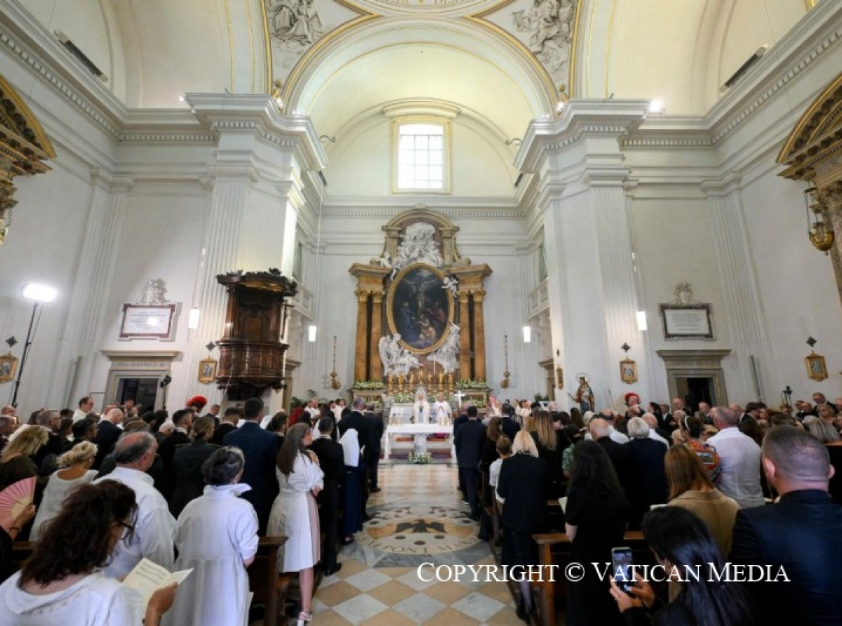 A Castel Gandolfo Papa Leone XIV ha presieduto la concelebrazione eucaristica in occasione della solennità dell’Assunzione della Beata Vergine Maria 