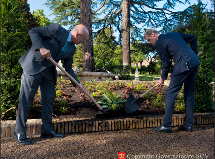 Des arbustes et des plantes des Pays-Bas plantés dans les Jardins du Vatican