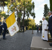En la Gruta de Lourdes de los Jardines Vaticanos, el Papa León XIV celebró la Misa por el Cuerpo de la Gendarmería