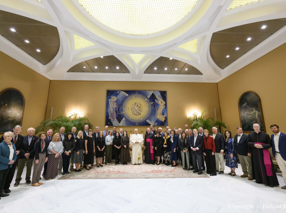 Papa Leone XIV ha incontrato un gruppo di Patrons of the Arts in the Vatican Museums dalla Louisiana