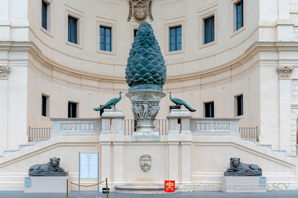 Inauguración del patio del Bramante tras su restauración